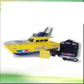 Lancha De Controle Remoto!! Ótima E Barata!!!! Aproveite!!!